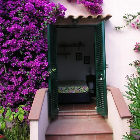 Ester Procchio Mare E Sole Hébergement de vacances *