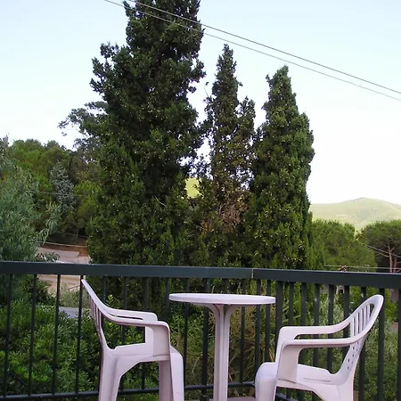 Ester Procchio Mare E Sole 度假居