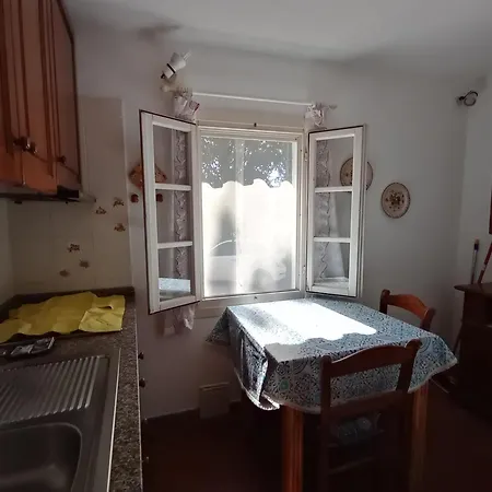 Ester Procchio Mare E Sole بيت للعطل